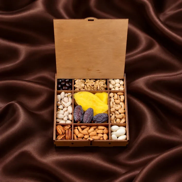 Подарочный набор «Nutsbox Premium - XL» № 50 Подарочный набор «Nutsbox Premium - XL» № 50